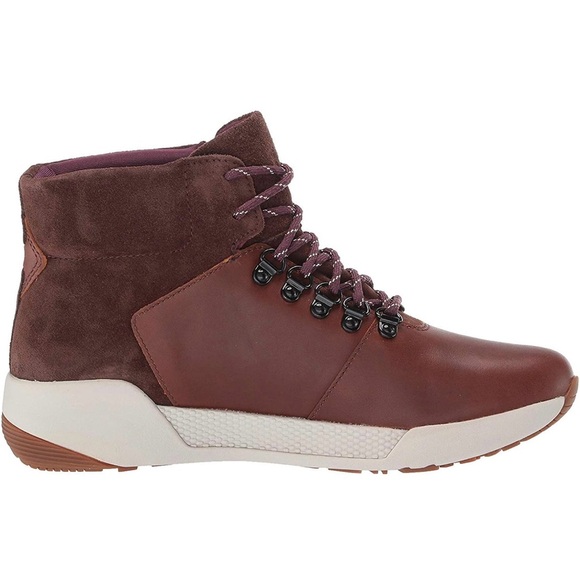 Timberland Shoes - Timberland Womens Kiri Up Waterproof Hiker Size 11 New without tags